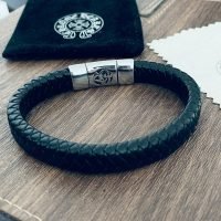 クロムハーツ コピー ブレスレット バングル Chrome hearts レザーロープ クロス 本革