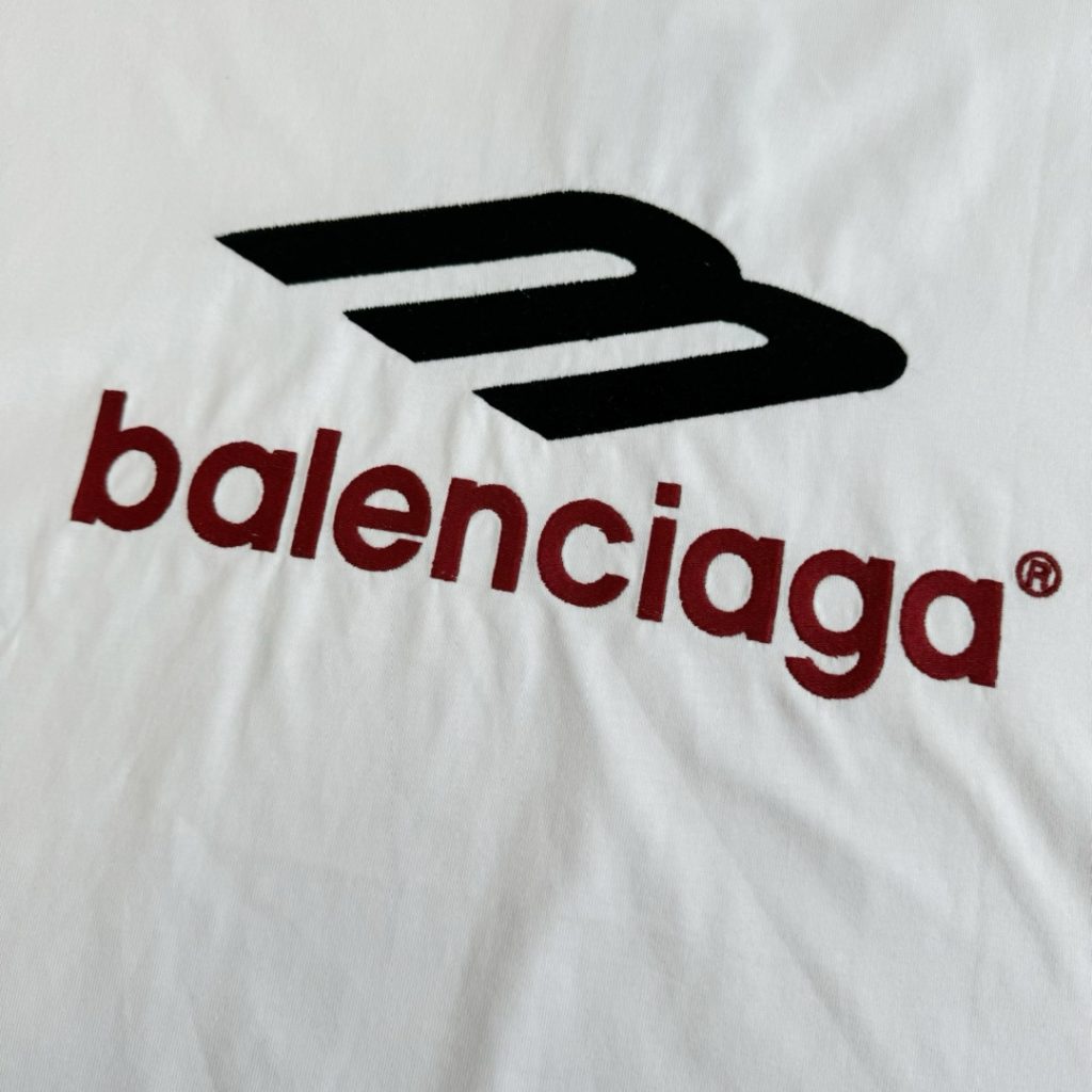 BALENCIAGA(バレンシアガ)偽物024新作プリント半袖Tシャツ