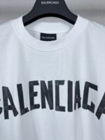 BALENCIAGA(バレンシアガ)2024新作偽物アルファベットファッション半袖Tシャツ激安通販