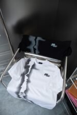 BALENCIAGA(バレンシアガ)偽物ファッショングラフィティ半袖Tシャツ激安通販