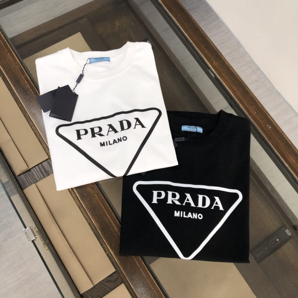 PRADA (プラ ダ) ファッション プリント半袖Tシャツコピー