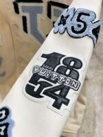 LOUIS VUITTON(ルイヴィトン)バッグスバニー刺繍ベースボールジャケットn級品