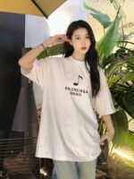 BALENCIAGA(バレンシアガ)音楽祭プリントカップルモデル半袖Tシャツスーパーコピー