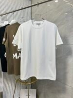 MONCLER(モンクレール)2024春夏新作アルファベット プリントカップルモデル半袖Tシャツn級品