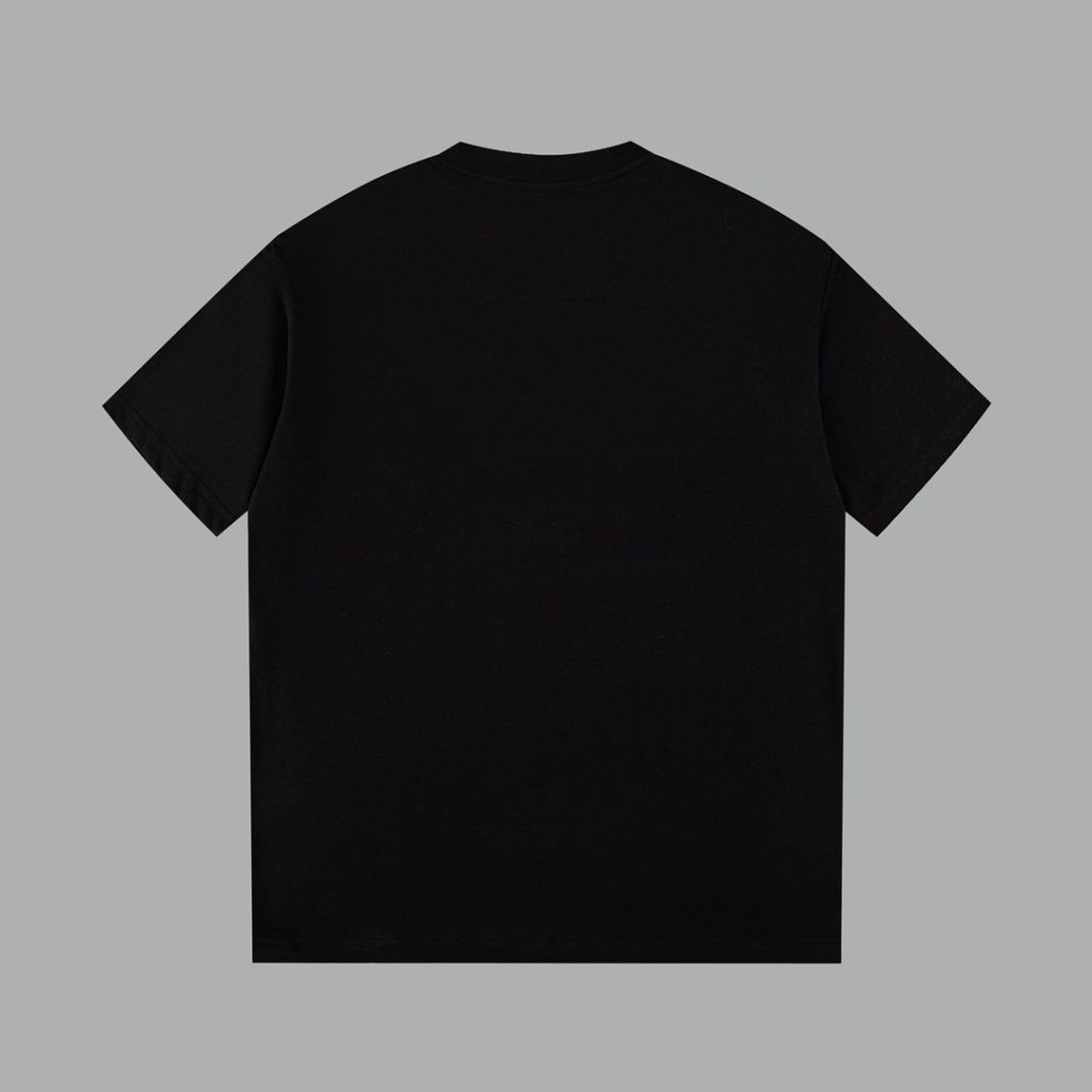 CELINE(セリーヌ)シンプルな文字ロゴプリントカップルモデル半袖Tシャツn級品