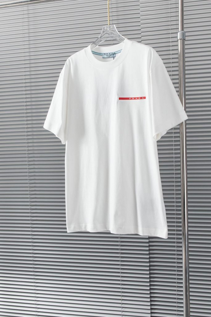 PRADA(プラダ )2024新作輸入綿100%生地ラウンドネック半袖Tシャツ n級品