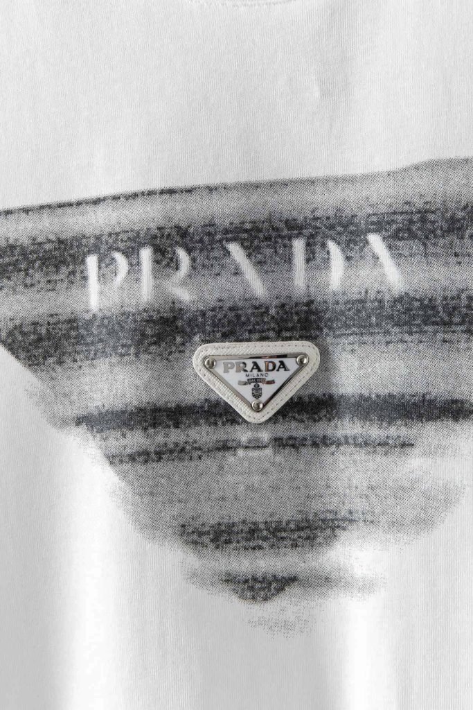PRADA(プラダ )2024春偽物ラウンドネック半袖Tシャツ 男女兼用激安通販