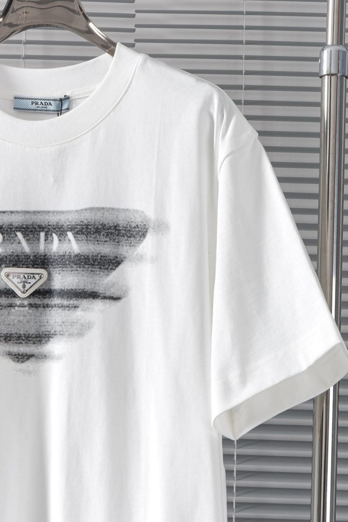 PRADA(プラダ )2024春偽物ラウンドネック半袖Tシャツ 男女兼用激安通販