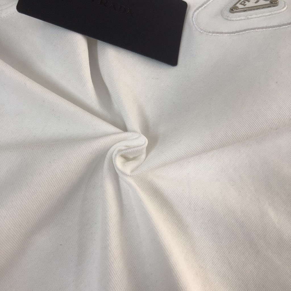 PRADA(プラダ )2024春夏新作男女兼用カップルモデル半袖Tシャツコピー|スーパーコピーn級優良店 7 PRADA(プラダ )2024春夏新作男女兼用カップルモデル半袖Tシャツコピー