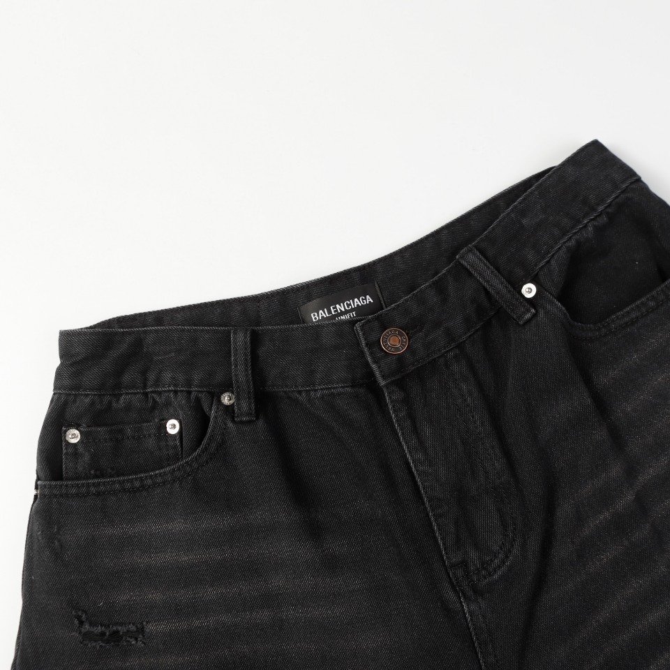 BALENCIAGA(バレンシアガ)2024新作人気のブラックデニムショートパンツn級品