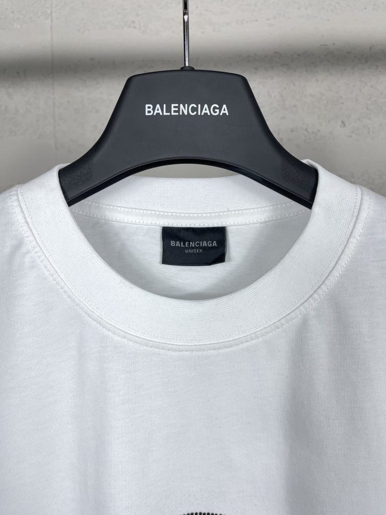 BALENCIAGA(バレンシアガ)偽物 100%コットン柔らかくて快適半袖Tシャツ男女兼用激安通販  