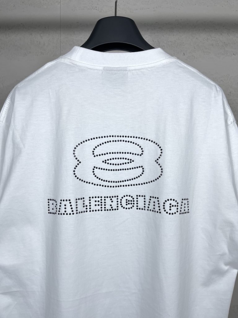 BALENCIAGA(バレンシアガ)偽物 100%コットン柔らかくて快適半袖Tシャツ男女兼用激安通販  