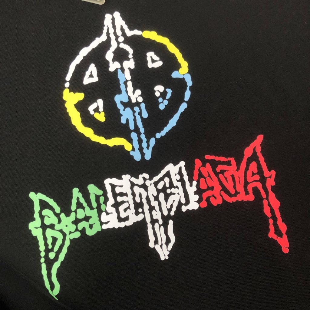 BALENCIAGA(バレンシアガ)2024春夏 ロゲグラフィティカップルモデル半袖Tシャツn級品