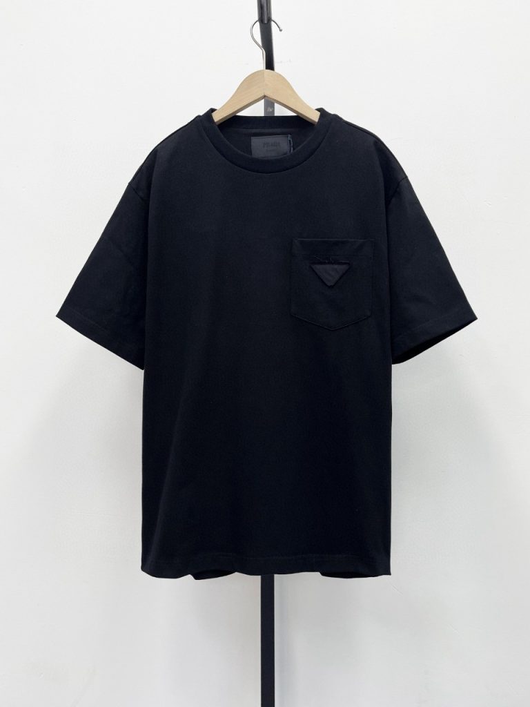 PRADA(プラダ)2024新作三角布ラベルラウンドネック半袖 コピー|スーパーコピーn級優良店 5 PRADA(プラダ)2024新作三角布ラベルラウンドネック半袖 コピー