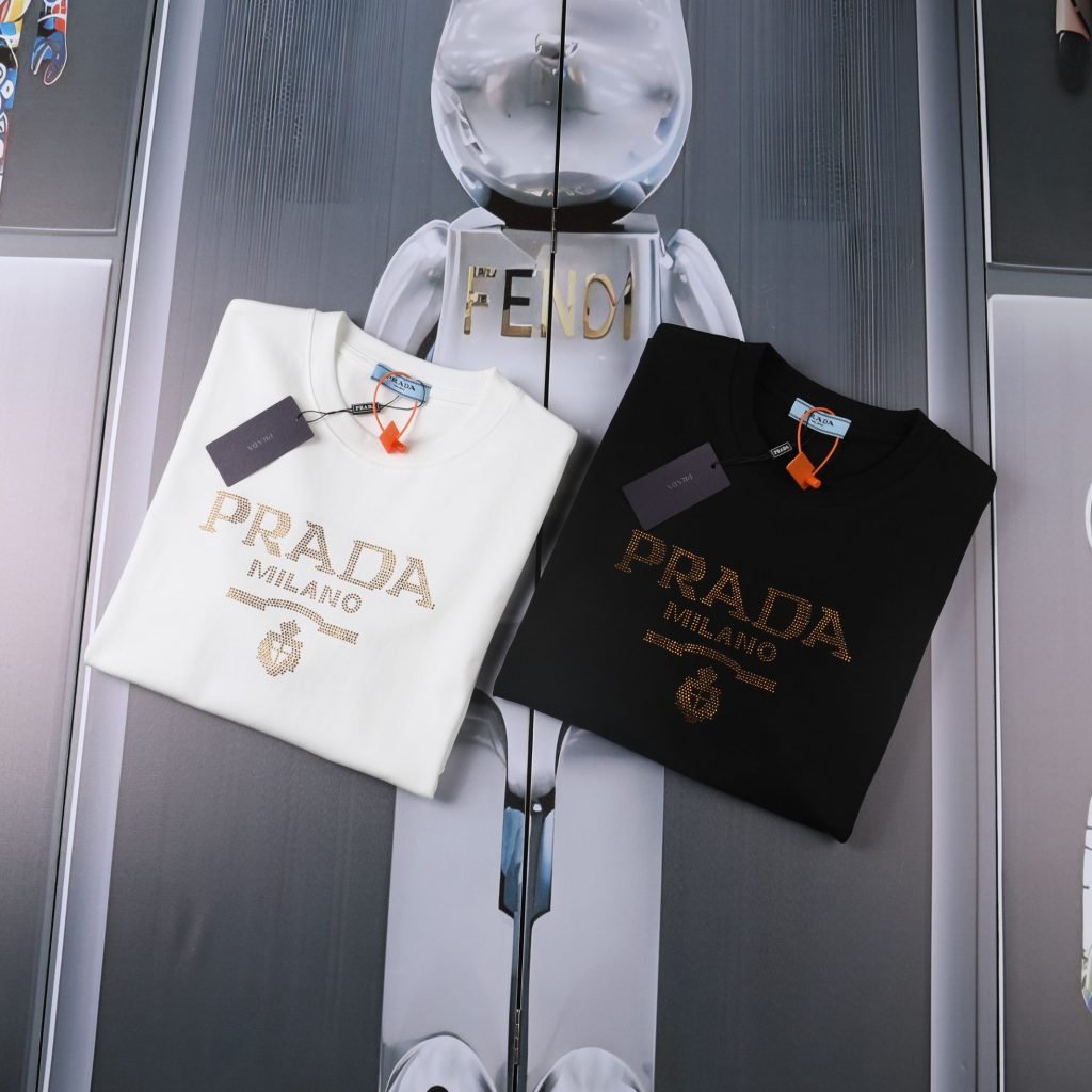 PRADA(プラダ)高グラム重量100%コットンカップルモデル半袖Tシャツコピー