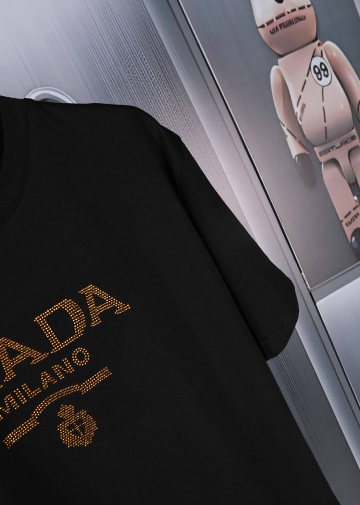 PRADA(プラダ)高グラム重量100%コットンカップルモデル半袖Tシャツコピー