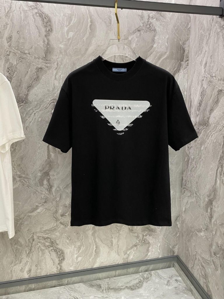 PRADA(プラダ)2024春夏ハイストリートスタイルファッション ラウンドネック半袖Tシャツスーパーコピー