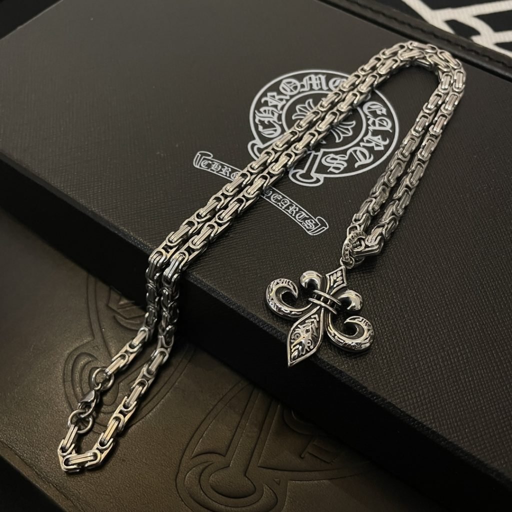 Chrome Hearts（クロムハーツ） n級品 キューバネックレス花ペンダント