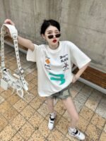 BALENCIAGA(バレンシアガ) スーパーコピー ロゴ融合プリントアルファベットTシャツ半袖