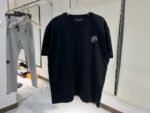 LOUIS VUITTON（ルイヴィトン）芸能人コピー春夏新作loge刺繍Tシャツ