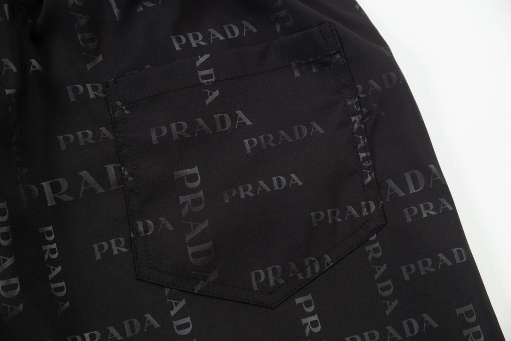 PRADA(プラダ)人気新品スーパーコピーｌｏｇｅのプリントレジャービーチパンツ通販