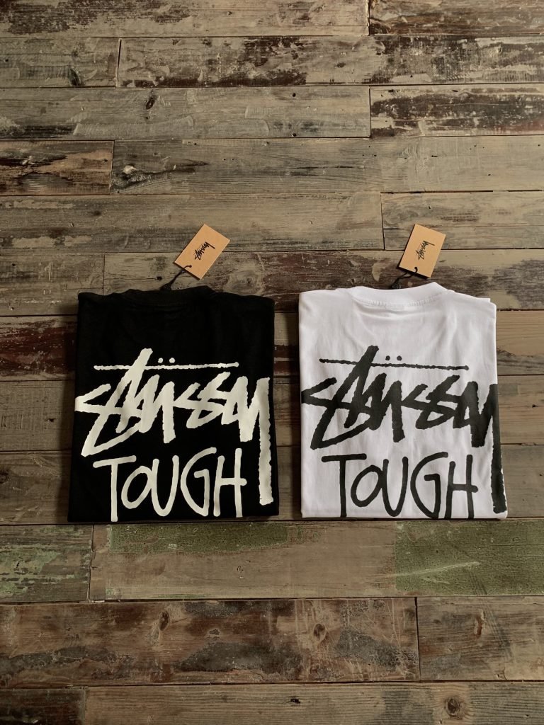 STUSSY(ステューシー) n級品 定番LOGO創作アルファベットスローガンプリント半袖Tシャツ 激安通販