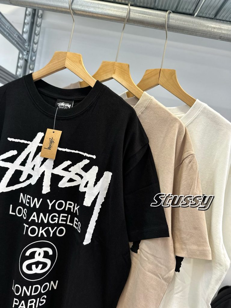 STUSSY(ステューシー) コピー ワールドクルーズプリント3色入り半袖Tシャツ|スーパーコピーn級優良店 1 STUSSY(ステューシー) コピー ワールドクルーズプリント3色入り半袖Tシャツ