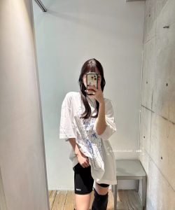 Vetements(ヴェトモン)2024新作スーパーコピー「キルア」プリント半袖Tシャツ