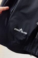 STONE ISLAND(ストーンアイランド) コピーアウトドアレジャージャケット