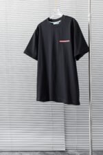 PRADA(プラダ )2024新作定番 アルファベットロゴプリントラウンドネック半袖Tシャツ