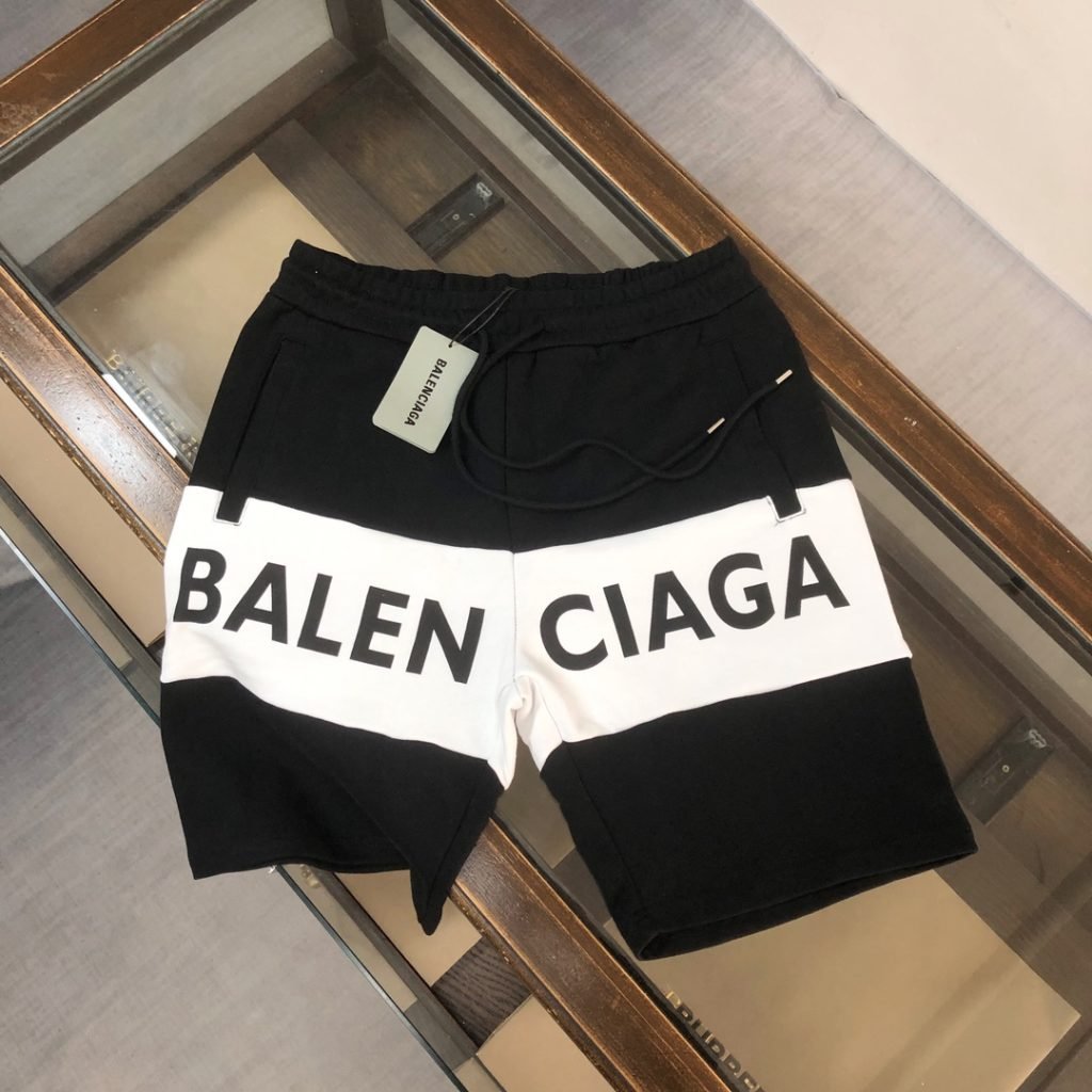 BALENCIAGA(バレンシアガ)2024新作 偽物 黒と白プリントカジュアルショートパンツ 激安通販