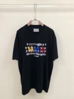 BALENCIAGA(バレンシアガ)2024春夏新作 スーパーコピー カラフルな太糸刺繍半袖Tシャツ