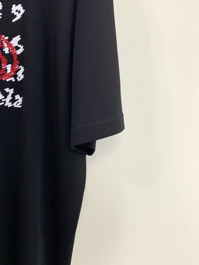 BALENCIAGA(バレンシアガ)2024春夏新作 スーパーコピー カラフルな太糸刺繍半袖Tシャツ