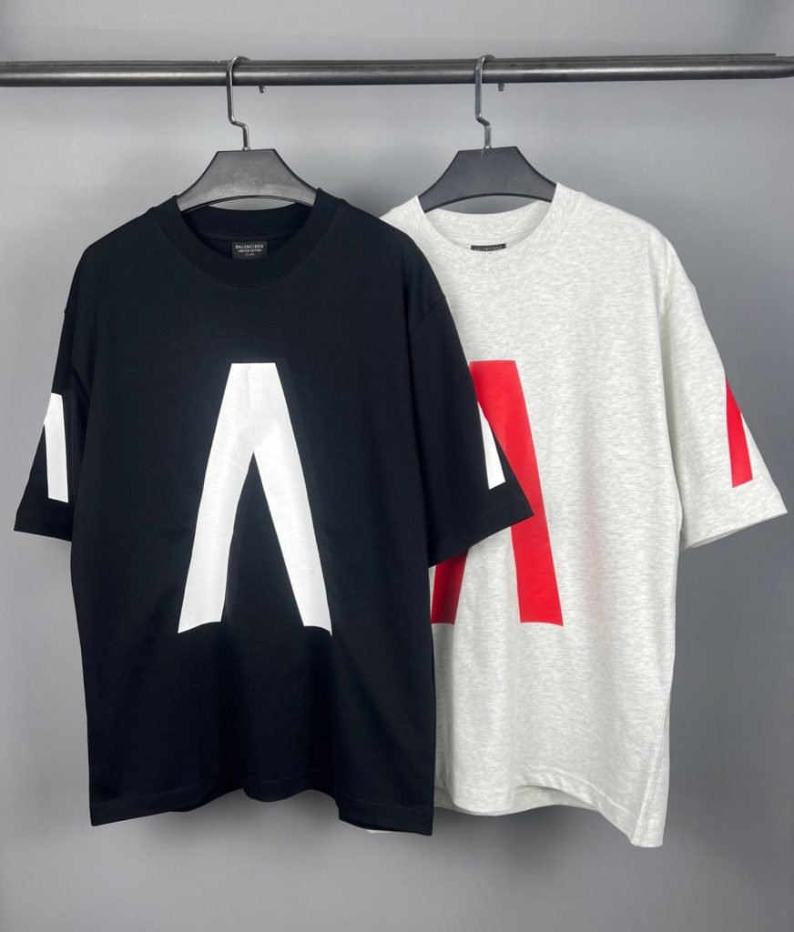 BALENCIAGA(バレンシアガ) n級品 コラボ 音楽限定シリーズ 半袖Tシャツ