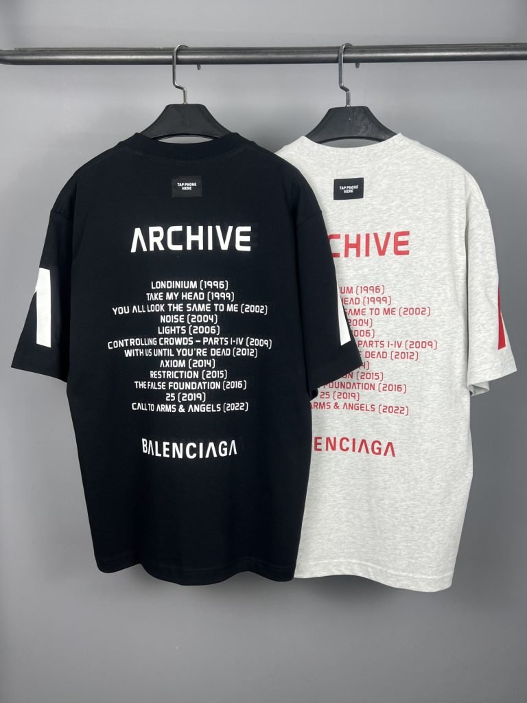 BALENCIAGA(バレンシアガ)  n級品 コラボ 音楽限定シリーズ 半袖Tシャツ