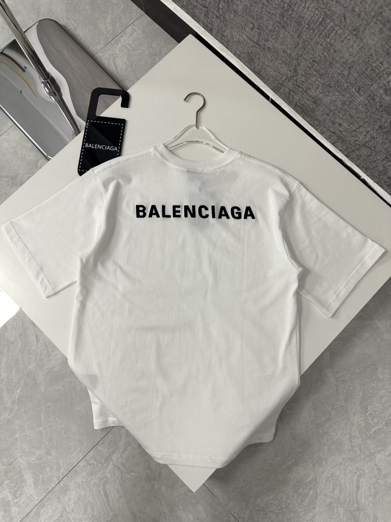 BALENCIAGA(バレンシアガ)2024春夏新作刺繍 アルファベット