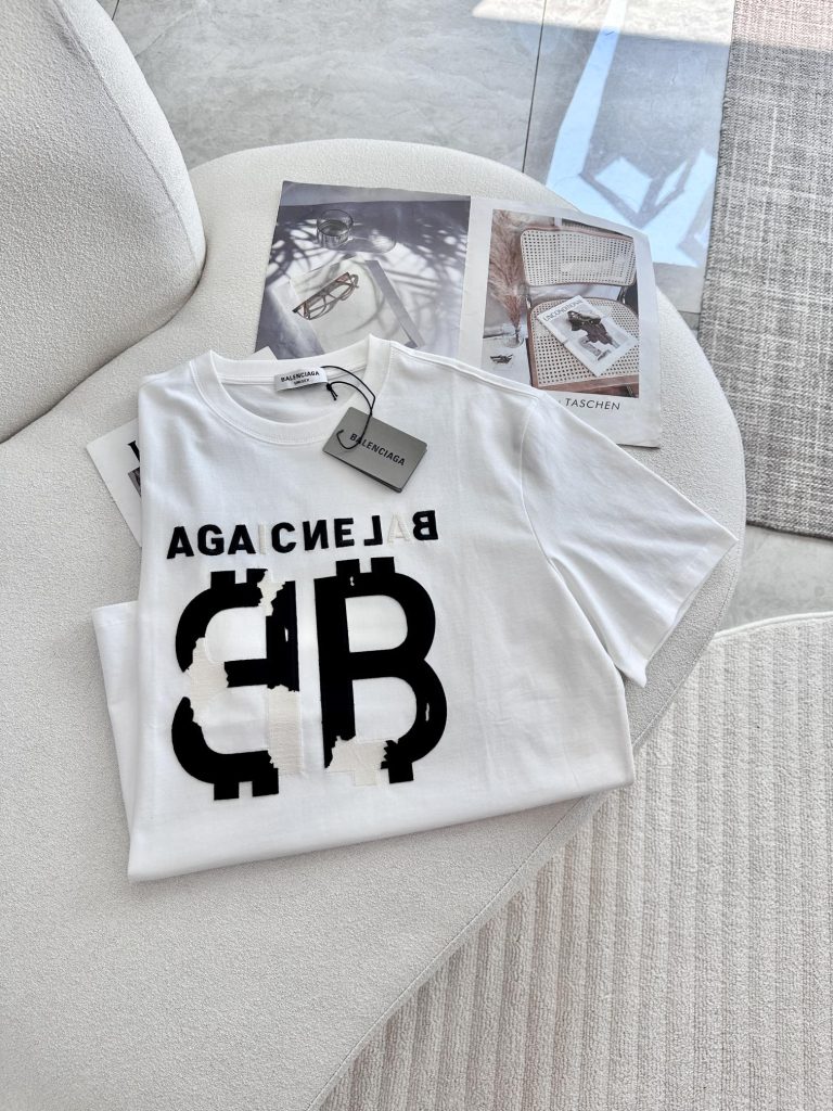 BALENCIAGA(バレンシアガ)夏服 n級品 半袖tシャツ メンズ 涼しい