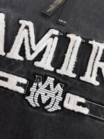 AMIRI（アミリ)2024新作偽物定番ロゴプリントカップルモデル半袖Tシャツ通販