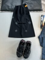 LOUIS VUITTON(ルイヴィトン)定番プリント専門店最新作半袖ラウンドネックTシャツコピー