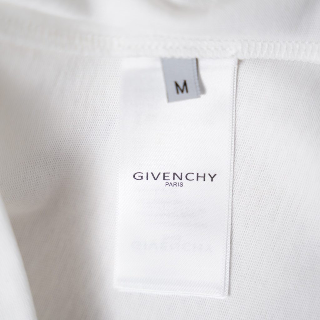 GIVENCHY(ジバンシイ)2024新作コピープリントゆったりしたTシャツ男女同タイプ通販