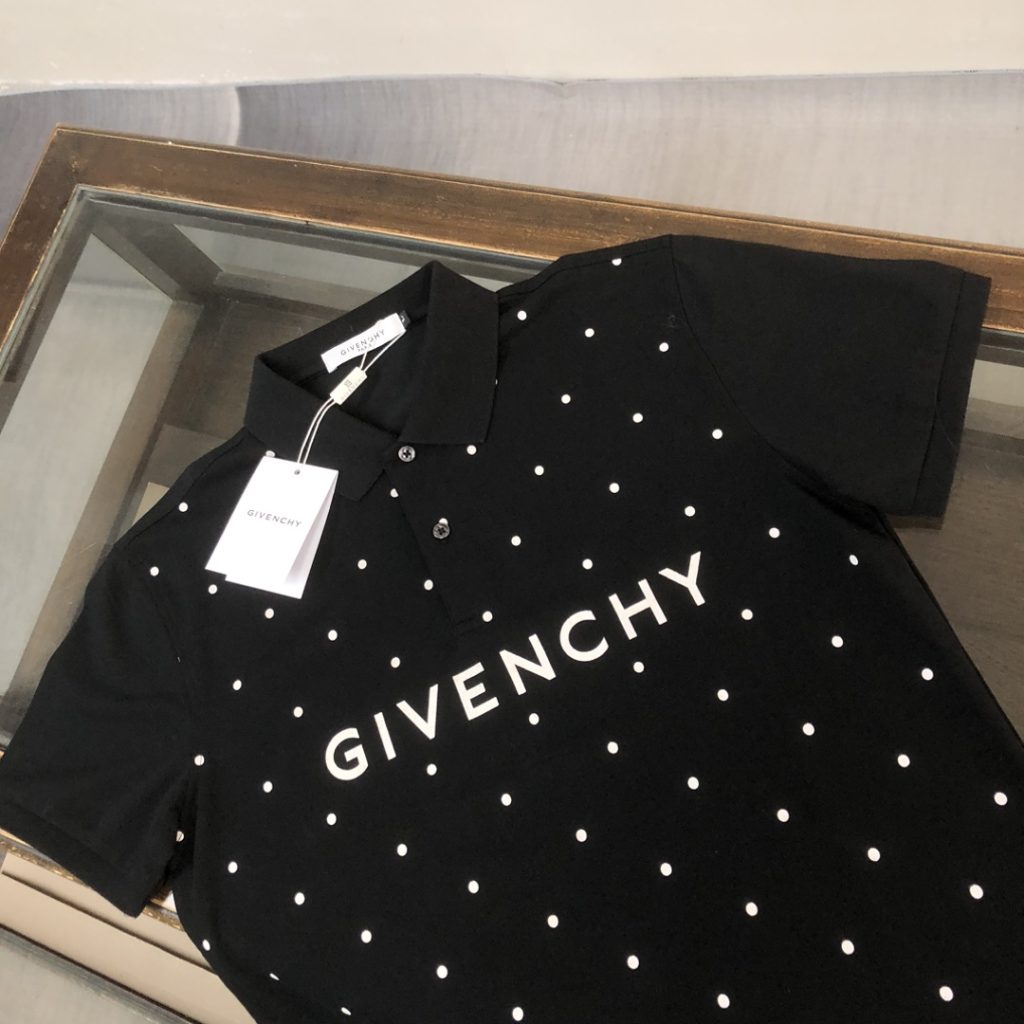 GIVENCHY(ジバンシイ)2024芸能人の春夏新作n級品半袖の折り襟 ｐｏｌｏシャツＴシャツ通販