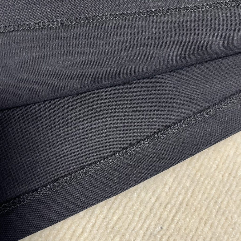 GIVENCHY(ジバンシイ)春夏2024の新作偽物のおしゃれなlogoのプリントレジャーする半袖激安通販