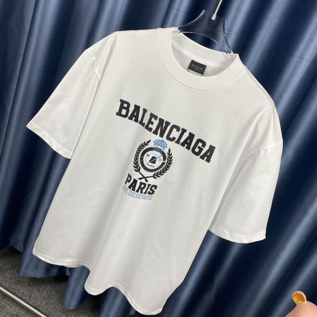 BALENCIAGA(バレンシアガ) ス ーパーコピー   アルファベットプリントおしゃれ半袖ペアルックTシャツ  激安通販