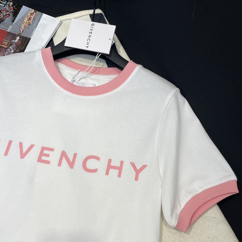 GIVENCHY(ジバンシイ)  業界最高い品質  スーパーコピー シンプルスタイル桜ピンクカジュアル半袖Tシャツ