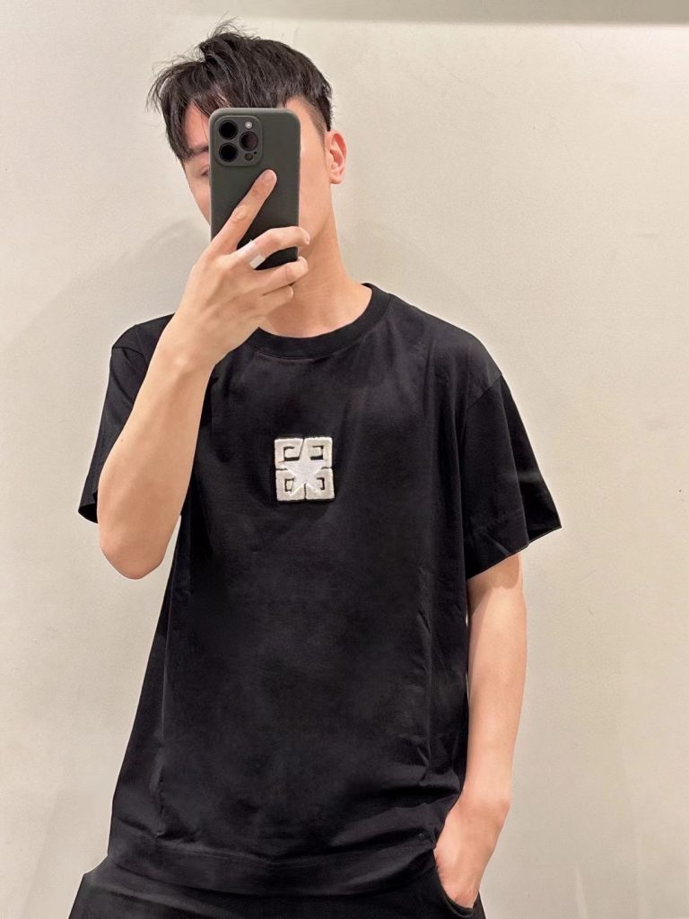 GIVENCHY(ジバンシイ) 2024春夏新作 入手困難  コピ  カジュアル半袖男女兼用