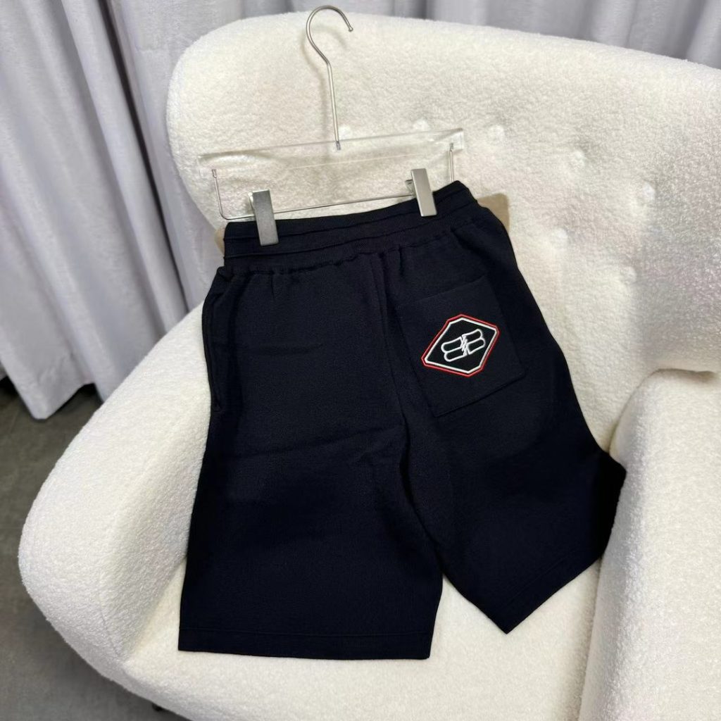 GIVENCHY(ジバンシイ) 2024新作 業界最高い品質 激安販売 ニットショートパンツ