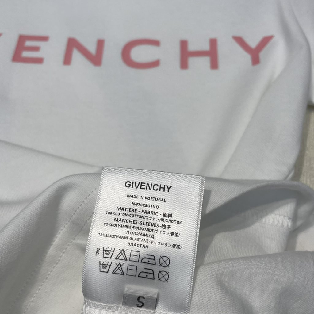 GIVENCHY(ジバンシイ)  業界最高い品質  スーパーコピー シンプルスタイル桜ピンクカジュアル半袖Tシャツ