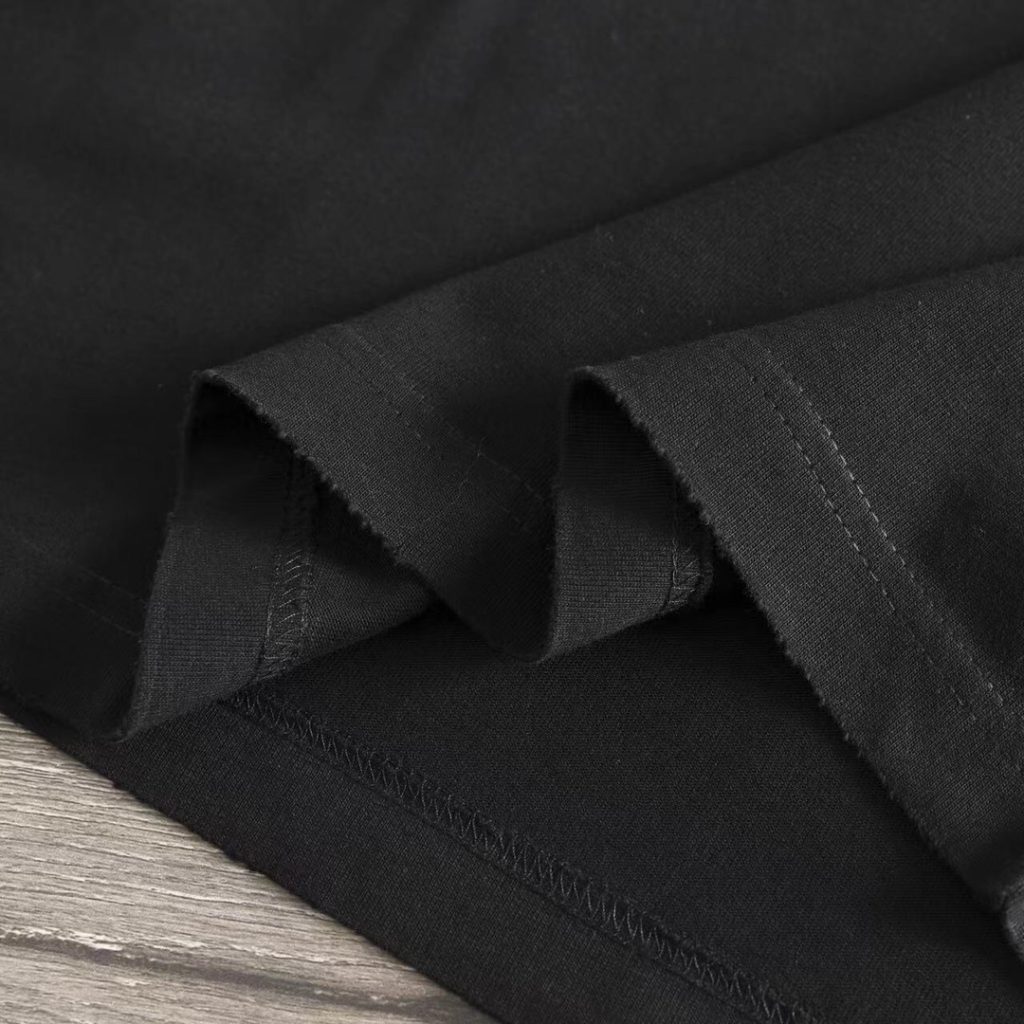 GIVENCHY(ジバンシイ)  2024新作 スーパーコピー 入手困難クロスラウンドネックTシャツ