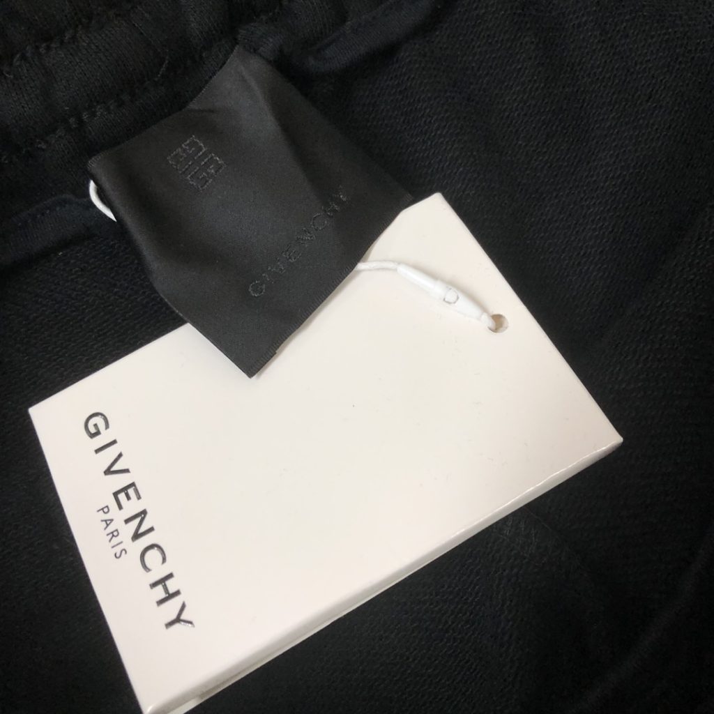 GIVENCHY(ジバンシイ) スーパーコピー 業界最高い品質 カップルタイプ夏カジュアルプリントショートパンツ