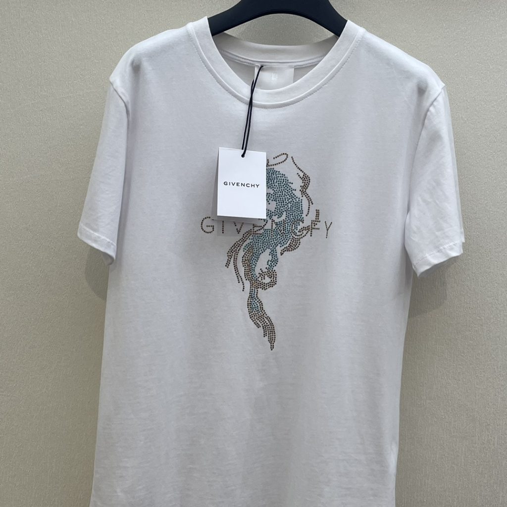 GIVENCHY(ジバンシイ) 龍年限定新作 業界最高い品質 芸能人 コピー カジュアル半袖Tシャツ|スーパーコピーn級優良店 2 GIVENCHY(ジバンシイ) 龍年限定新作 業界最高い品質 芸能人 コピー カジュアル半袖Tシャツ